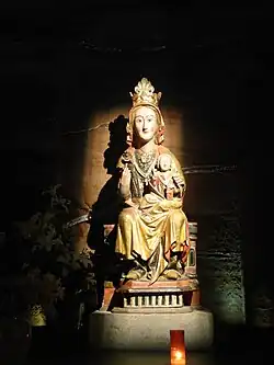 Gotische Marienfigur, die heute in der Höhle aufgestellt ist.