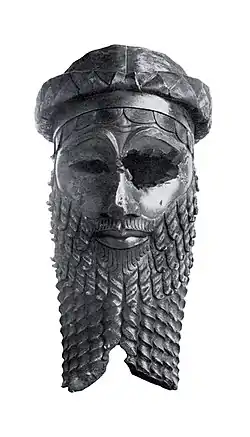 Mesopotamischer König, möglicherweise Sargon von Akkad (3. Jahrtausend v.&nbsp;Chr.), mit geflochtenem Bart