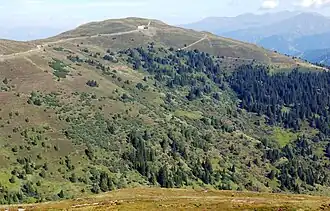 Der Sattelberg von Süden