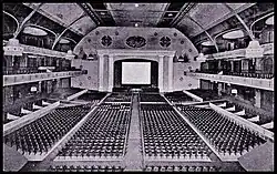 Sport-Palast-Lichtspiele: Bestuhlung und Leinwand, 1920