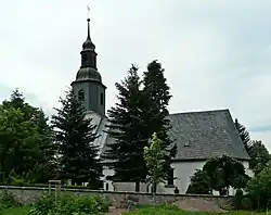 Kirche von Westen