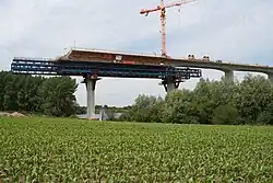 Vorschubrüstung Scherkondetalbrücke (Juni 2009)