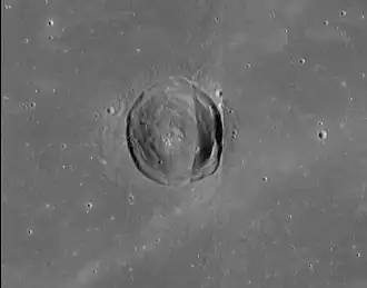 Krater Schiaparelli (LROC-WAC)