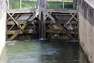 Stemmtor am Oberhaupt