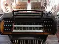 Spieltisch der Schlimbach-Orgel