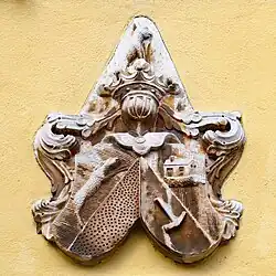 Wappenstein mit Wappen Johann Anton von Hasel; Eigentümer ab 1795