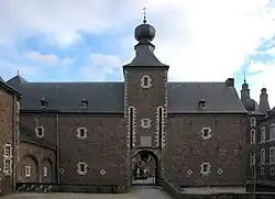 Torbau der inneren Vorburg