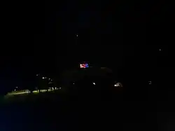 Beleuchtetes Schloss Vaduz in Liechtensteinfarben