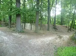 Blick von Südwesten mit Pavillon