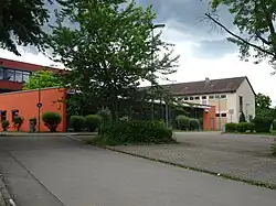 Mediothek, Mensa, B- und C-Bau