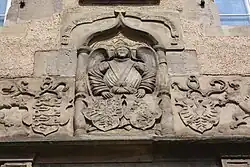 Wappen von Gmünd an der Fassade des Schwörhauses