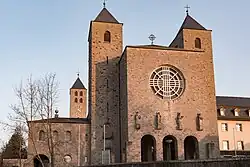 Klosterkirche Münsterschwarzach, Albert Boßlet, 1935–1938, der größte der zahlreichen katholischen Kirchenbauten der NS-Zeit