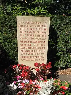 Grab im Werner-Seelenbinder-Sportpark