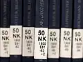 Bei einem mehrbän­digen Werk ist bei mehrfachen Exem­plaren eines Bandes, die Zählung der Mehrfachexemplare an die Bandzählung angehängt. Hier also: 2.&nbsp;Exemplar des 83.&nbsp;Bandes.