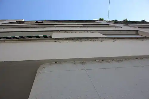 Versatz EG/OG sowie Fenstergesimse