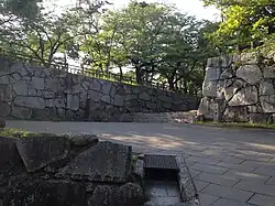 Reste des Keyaki-Tors