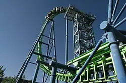 Cobra-Roll der Déjà Vu im Six Flags Magic Mountain