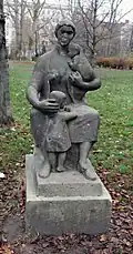Mutter mit Kindern, 1959, Auerpark Berlin-Friedrichshain