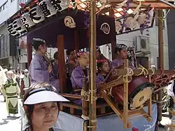 Musikwagen beim Sanja Matsuri (2006)