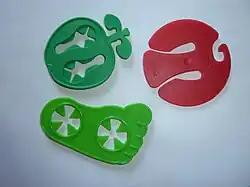 Sockenklammern, werden mitgewaschen, um die Zuordnung zusammengehöriger Sockenpaare zu erleichtern