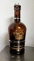 Eine Bierflasche der Sonnebräu (Zwickelbier)