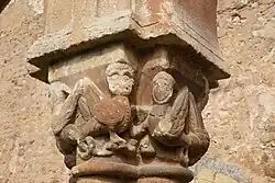 Kapitell der nordöstlichen Galerie