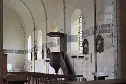 Langhauswand mit Trauerband