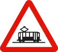 P-6 Straßenbahn kreuzt