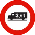 R-107 Einfahrtverbot für Lastkraftwagen mit einem zulässigen Gesamtgewicht über 3,5&nbsp;t