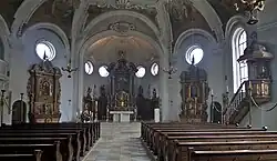 Erweiterungsbau der Kirche St. Sylvester in München-Schwabing (Innenansicht)