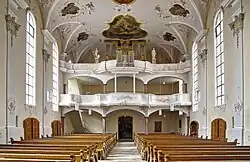 Sicht zum Westeingang