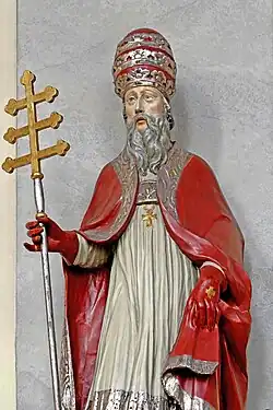 Statue St. Clemens, mit Tiara