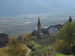 Blick auf den Ortskern von Rungg