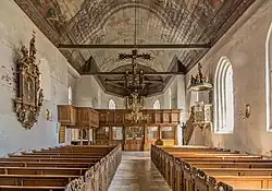 Blick zum Chorraum mit dem Lettner