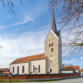 Kirche St. Leonhard in Ascholding
