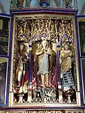 Oberes Relief des Hochaltars: St. Magdalena mit vergoldetem Haarkleid, links Hl. Georg