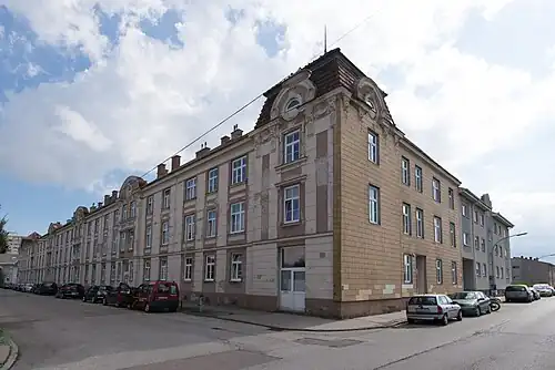 Ecke Kranzbichler Straße/Leobersdorfer Bahnstraße