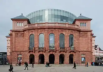 Staatstheater Mainz, Umbauten