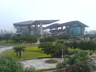 Entfernter Blick auf das Guangdong Olympic Stadium (2007)