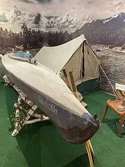 Installation mit Pionier Faltboot Mosella und Pionier Zelt