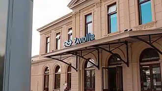 Haupteingang des Bahnhofs