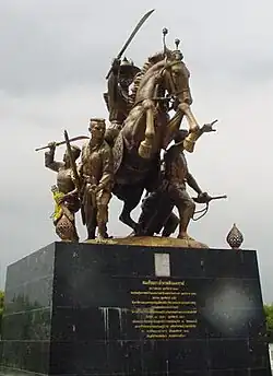 Reiterstandbild in Chanthaburi