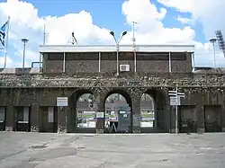 Marathon-Tor (Mittelteil) des Stadions von 1931 (Zustand 2006), wurde Ende Januar 2015 abgerissen