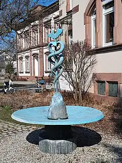 Brunnen nach einem Modell Oppenheims, Steinen