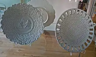 Teller um 1860, Porcelaine Opaque, Museum Grünstadt