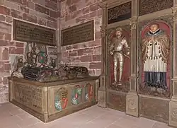 Links Tumba von Johann III., † 1472, mit seinen beiden Ehefrauen