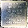 Stolperstein vor dem Haus, Wilhelmshöher Straße 17, in Berlin-Friedenau