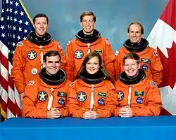 v.&nbsp;l.&nbsp;n.&nbsp;r. Vorne: Charles Veach, Tamara Jernigan, William Shepherd Hinten: Michael Baker, James Wetherbee, Steven MacLean