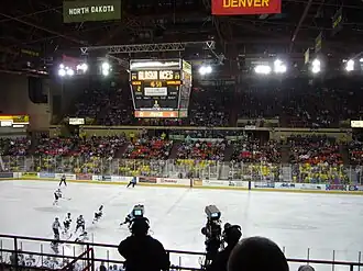 Das Halle bei einem Spiel der Alaska Aces gegen die Las Vegas Wranglers im Februar 2011
