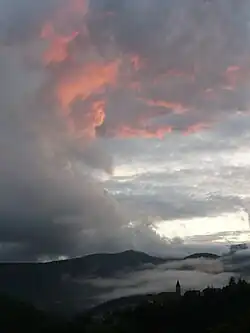 Sonnenuntergang in Notre-Dame-de-la-Rouvière